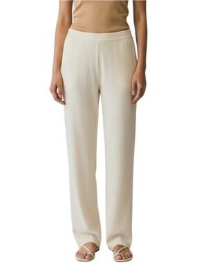 Chico’s Cream Lined Straight Leg Travelers Pants NWOT Size 8
